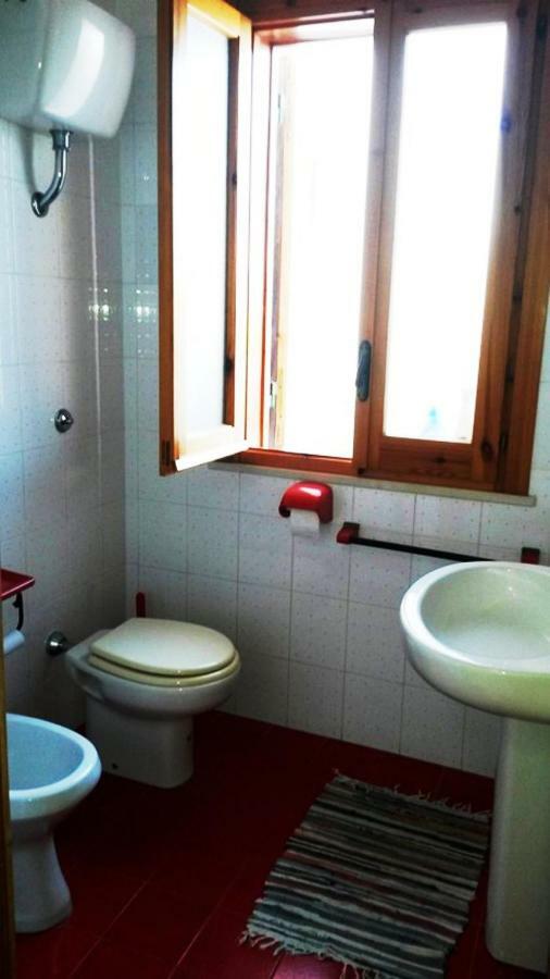Appartamento Indipendente Nardy-Ros Torre dell'Orso Εξωτερικό φωτογραφία
